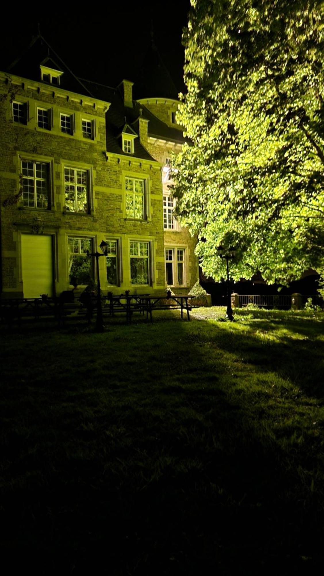 에레제 Le Petit Chateau De Blier 빌라 외부 사진